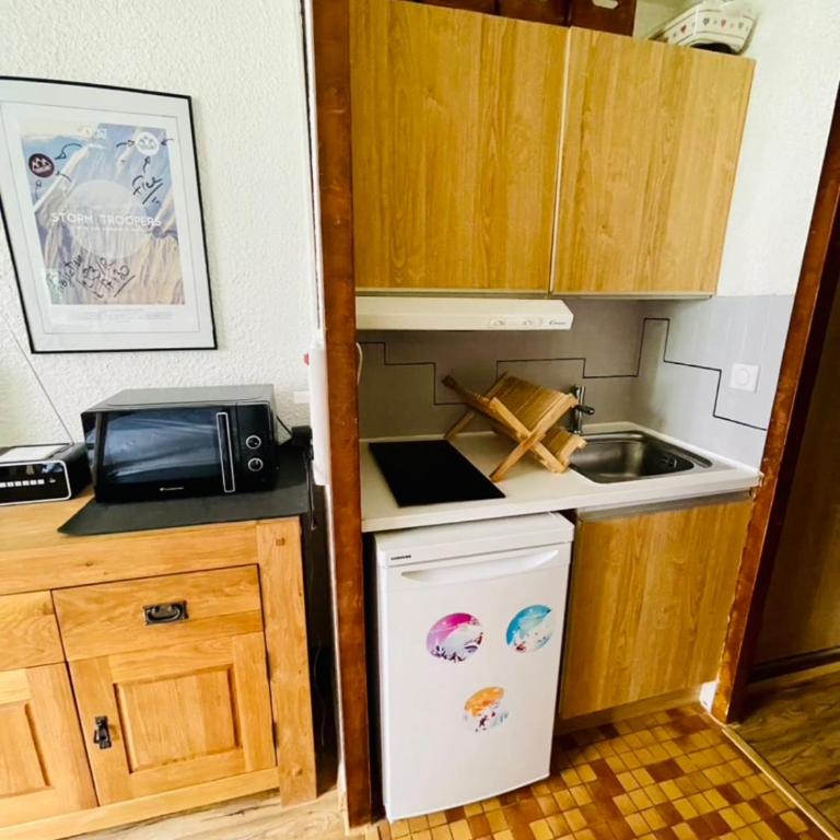 Charming Studio In The Heart Of Saint Chaffrey - Studio - 6