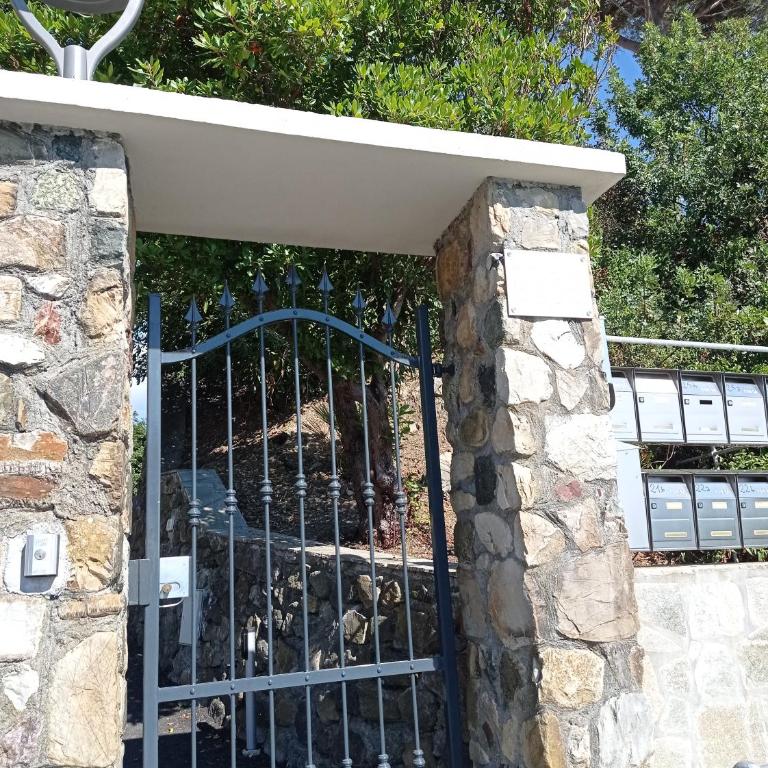 Casafischea18 - Appartamento con 2 Camere da Letto - 6