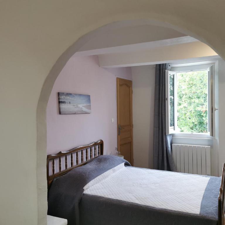 1832 La Rabassière - Chambre Double - 16