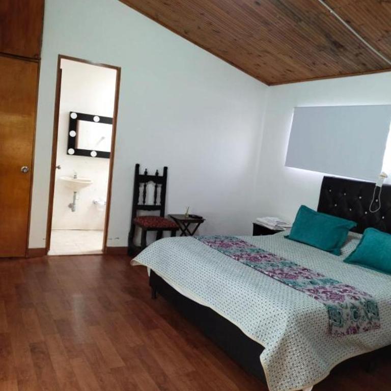 Hostal spa casa de piedra con jacuzzi - Apartamento de 2 dormitorios - 2