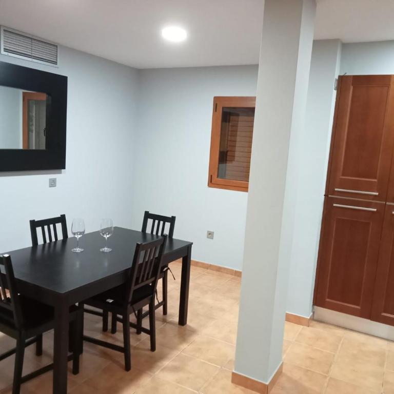 CASA MONTES - Casa de 2 dormitorios - 35