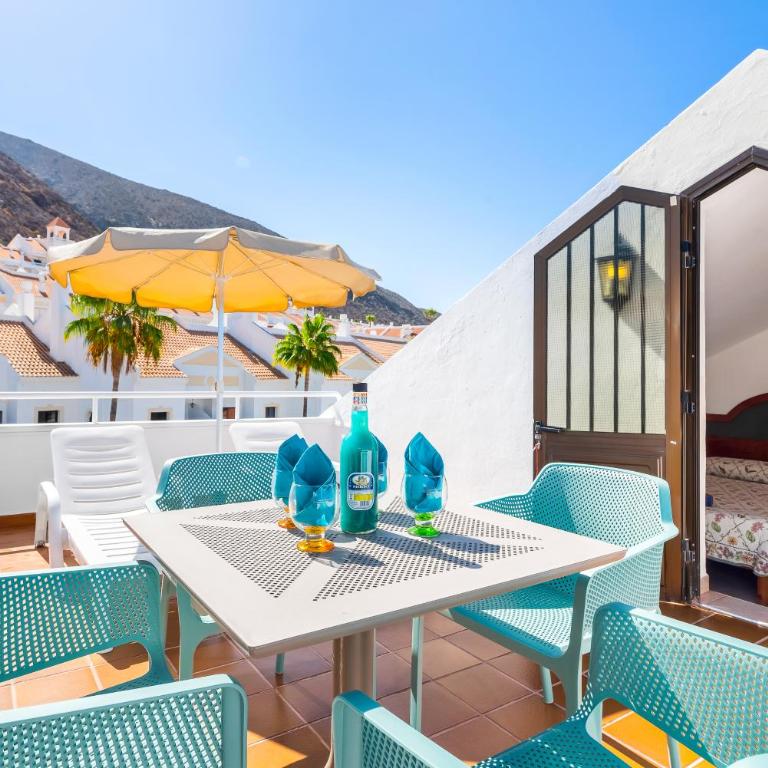 Club Tenerife Apartments - Duplex with Mountain View and Solarium - 1
