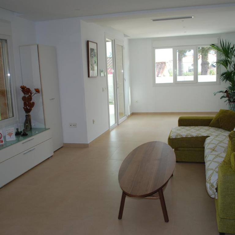 CASA VACACIONAL MÁLAGA 14 Chalet - Casa de 4 dormitorios - 31