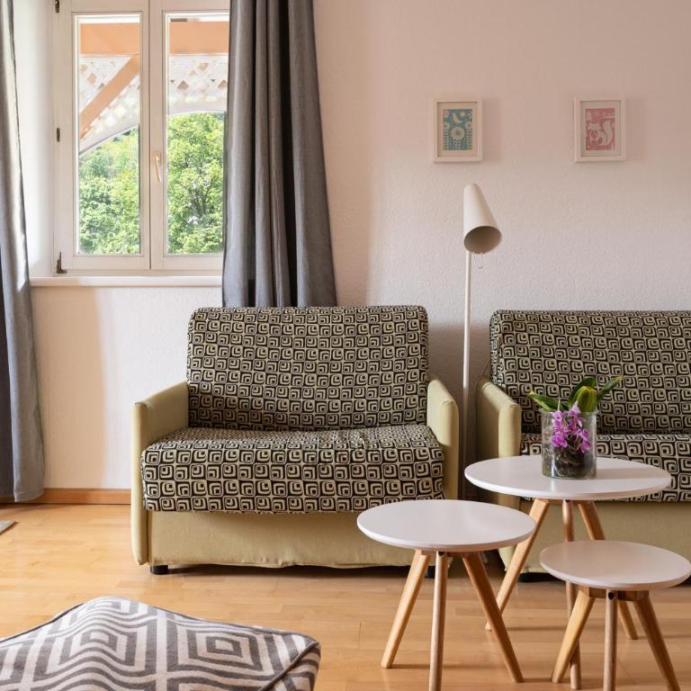 Absteige Innsbruck- Zentrale Ferienapartments - Apartment mit Balkon - 3