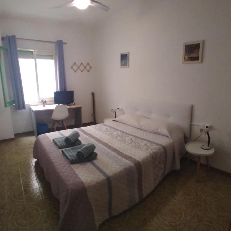 LOVE ALICANTE - Double with Shared Bathroom - 3