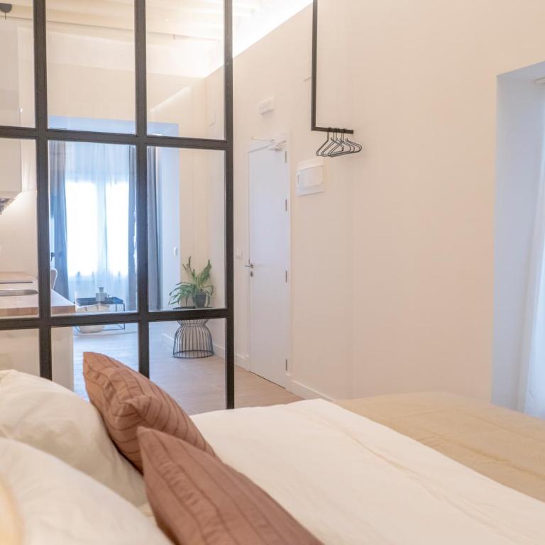 Suites Alfonso X - Suite Deluxe - 6