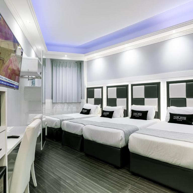 THE ONE Boutique Hotel & Private SPA Roma - Standard Quadruple Room - 1