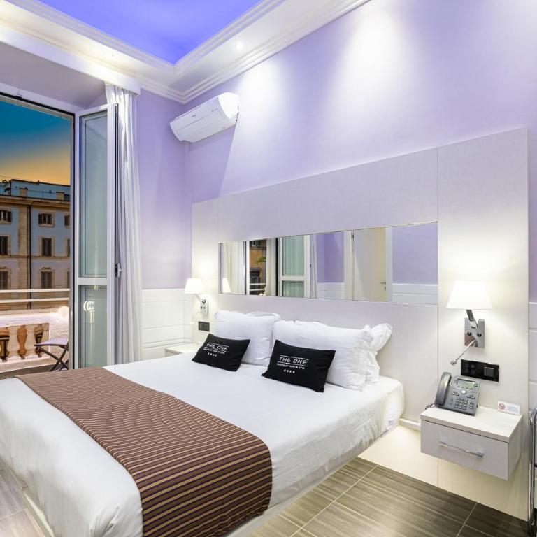 THE ONE Boutique Hotel & Private SPA Roma - Executive Room with balcony - 5