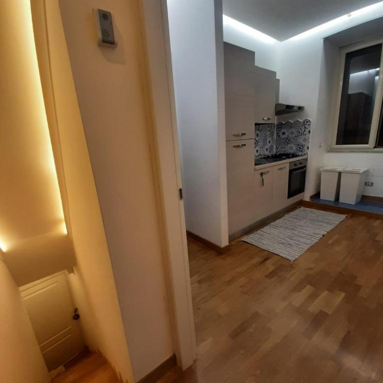 Pignasecca Home - Appartamento con 1 Camera da Letto con Balcone e Vista Città - 2