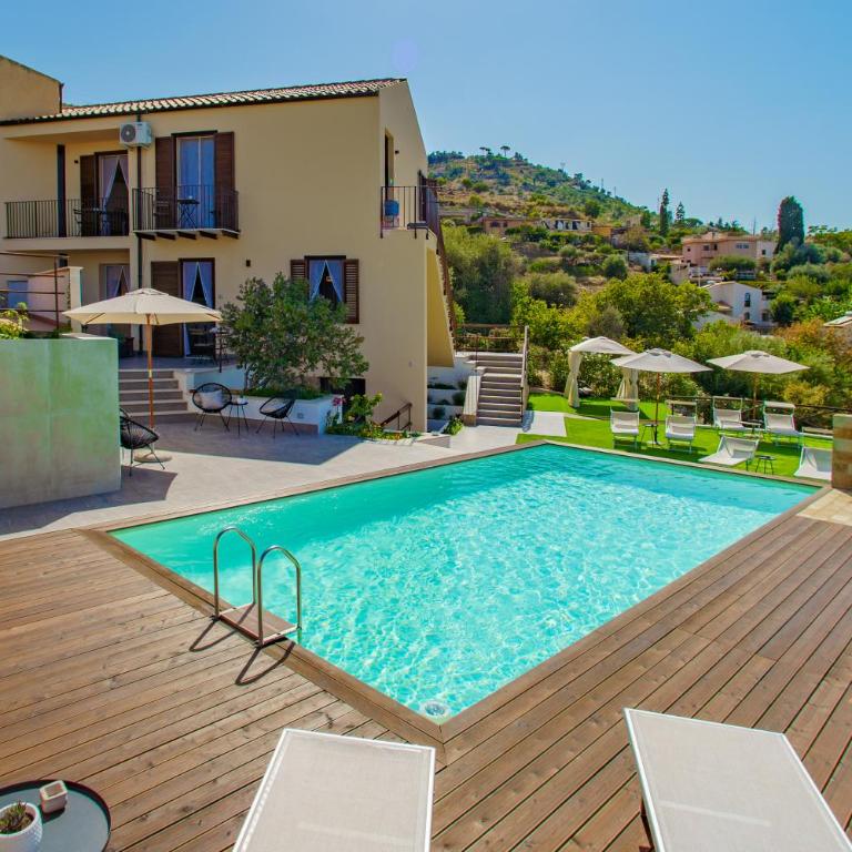 Pater Meus Suites - Sea View, Pool & Parking - Appartamento con Terrazza - 1