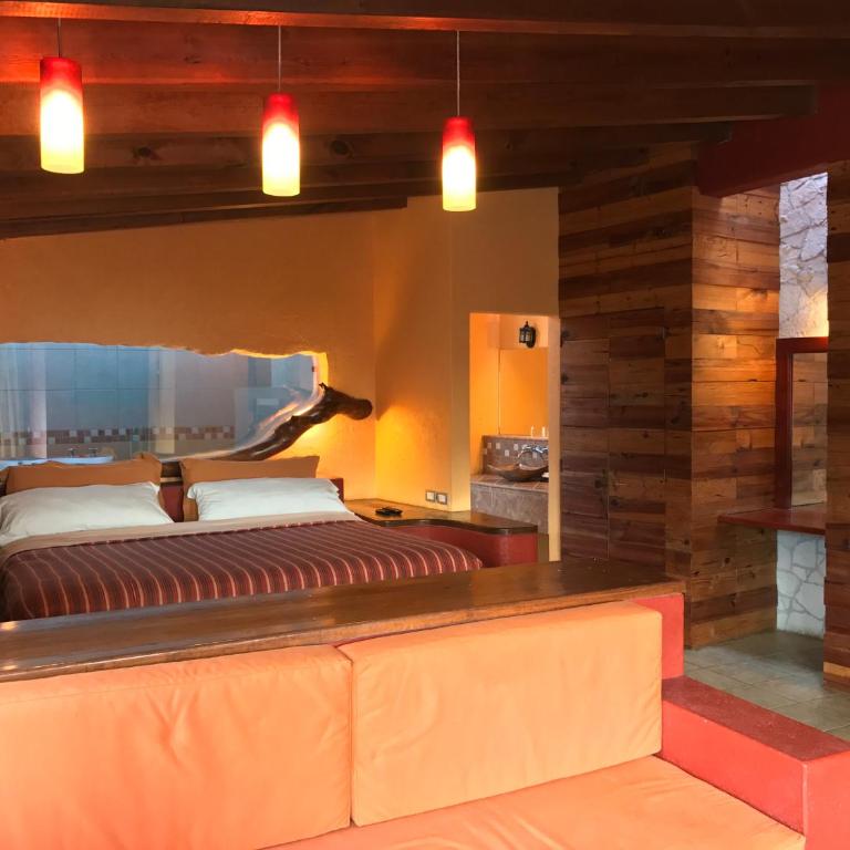 Hotel puesta del sol - Suite con bañera de hidromasaje - Cama extragrande - 8