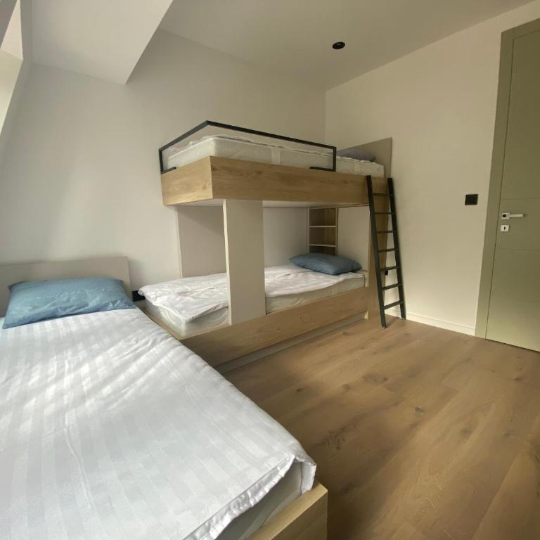 Olympic Oasis - Two-Bedroom Villa - 14