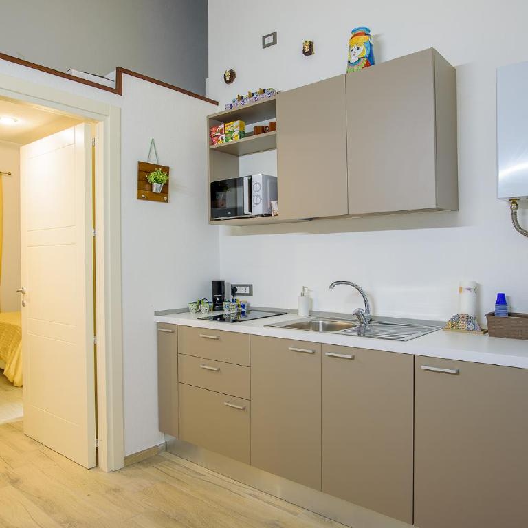 Barlaman Luxury Rooms - Deluxe Double Room - 19