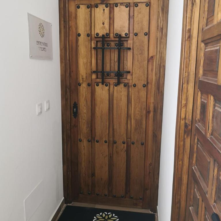 Entre patios y flores - Two-Bedroom Apartment - 18