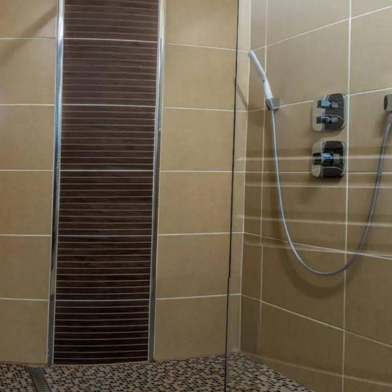 Reims Centre : appartement lumineux et atypique 46, Place d'Erlon - Appartement 2 Chambres - 26