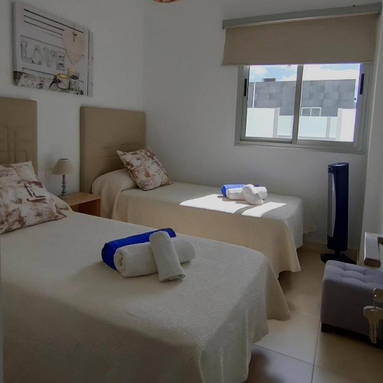 Villa La Asomada, Playa Blanca - Three-Bedroom Villa - 20