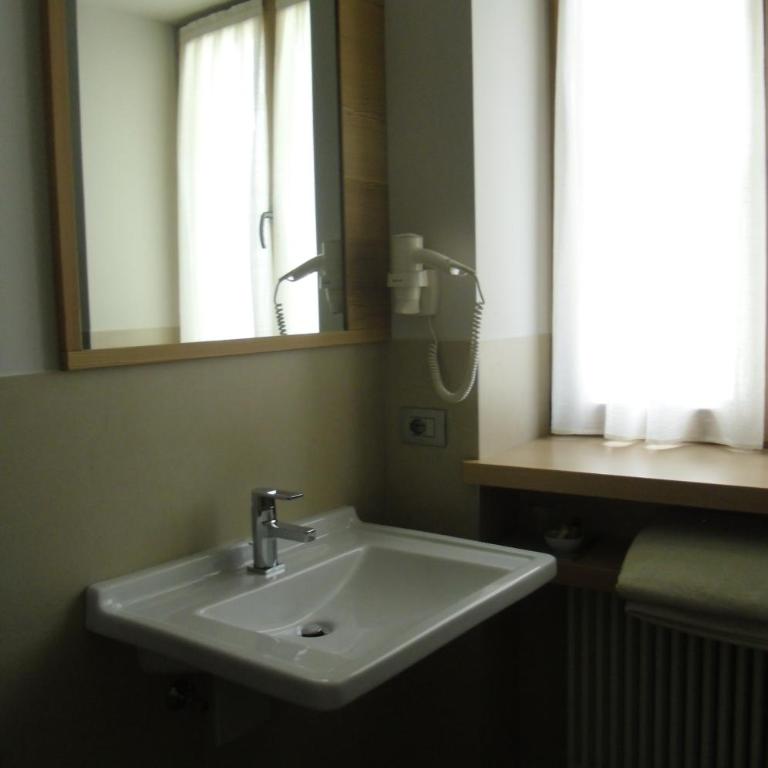 Agriturismo Casa Preti - Habitación Doble con baño privado - 1 o 2 camas - 8