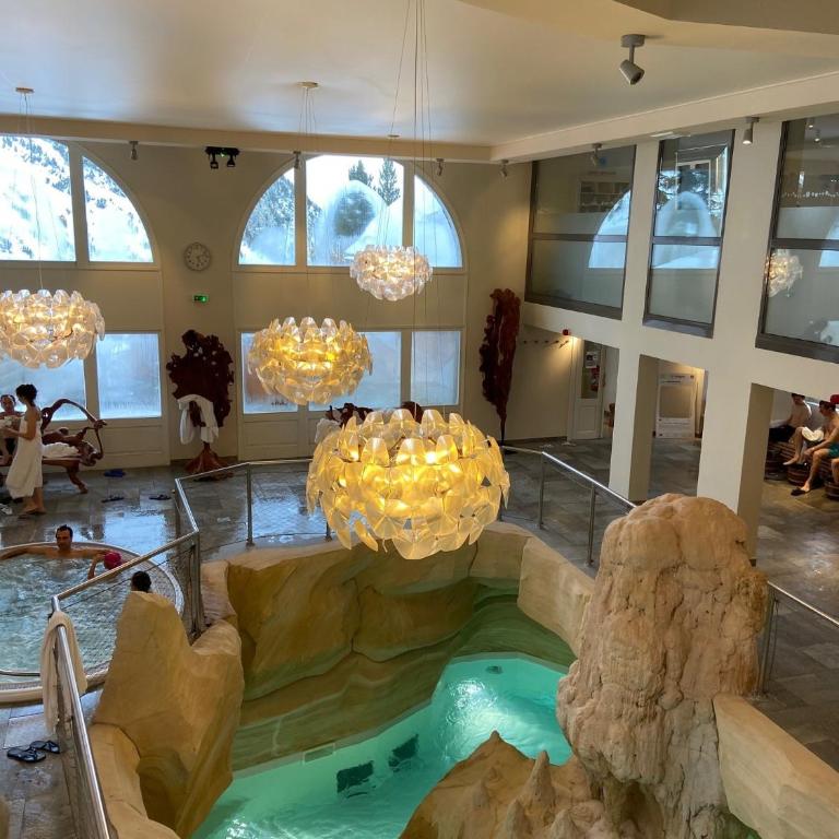 Arc 1950, ambiance chalet luxe 5/7pers dans résidence 5* skis aux pieds avec SPA - Appartement 2 Chambres - 35
