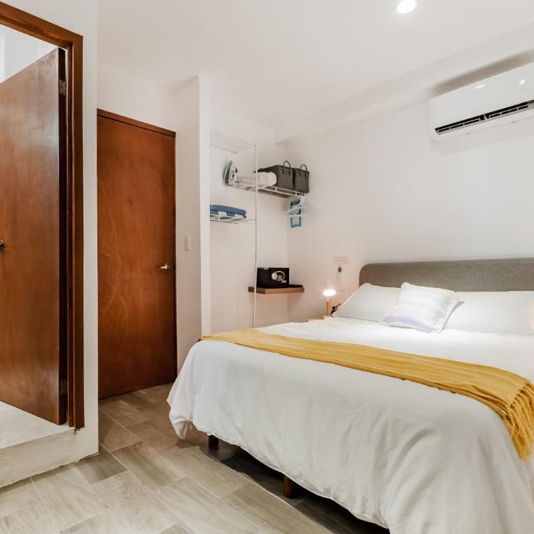 HotelZone L16 Beach Access - One-Bedroom Apartment - 31