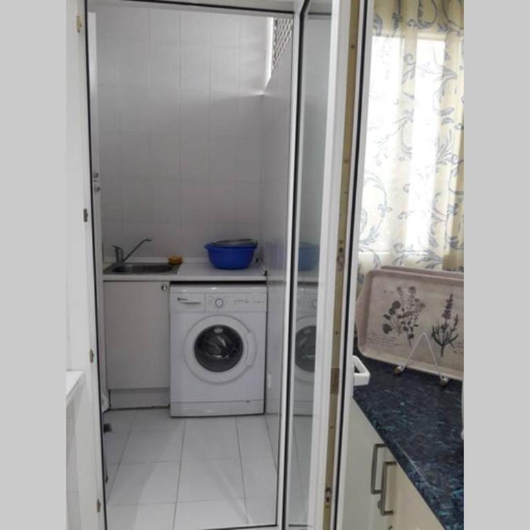 Familiar y luminoso apartamento exclusivo. - Apartamento de 3 dormitorios - 28