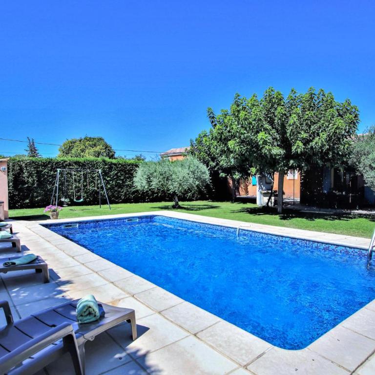 Gorgeous Home In Carpentras - Maison de Vacances 4 Chambres - 1