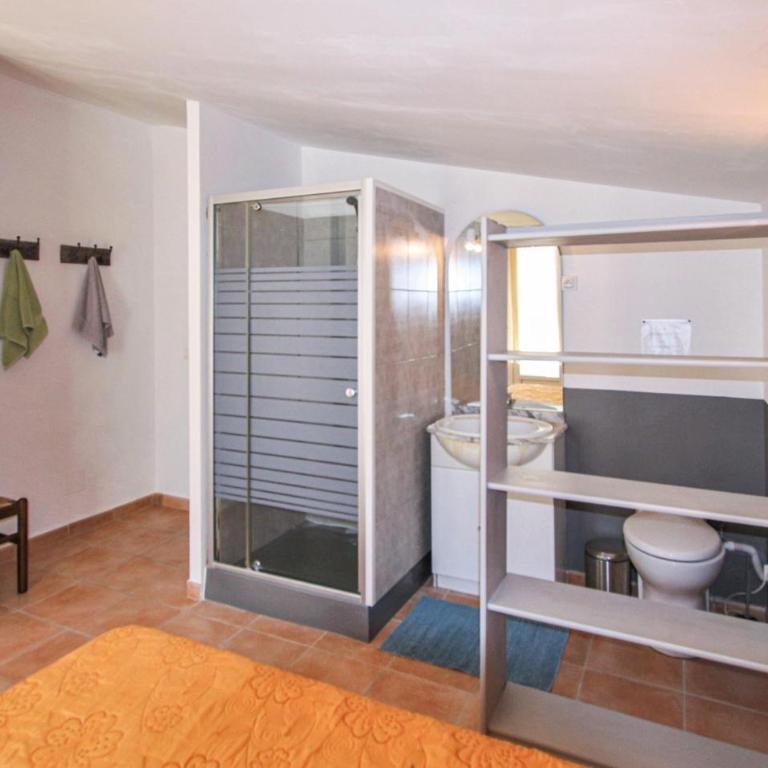 Gorgeous Home In Carpentras - Maison de Vacances 4 Chambres - 27