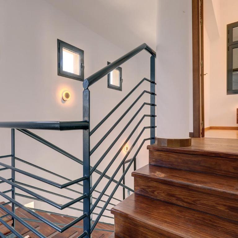 Villa in Puerto Marina with private pool - Villa - 43