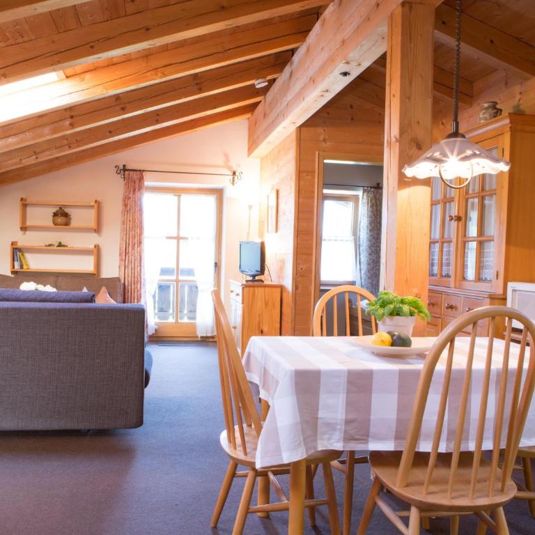 Ahorn-Appartements - Chiemgau Karte - Apartment mit 1 Schlafzimmer - 2