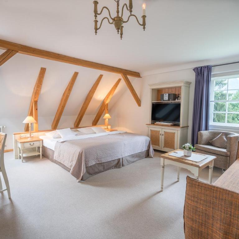 Geldernhaus Hotel garni - Doppelzimmer mit Bergblick - 1