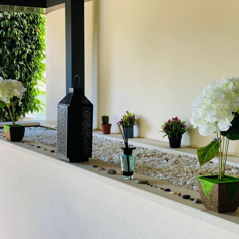 Amazing Two Bedroom Apartment in Los Flamingos, Marbella - Apartamento de 2 dormitorios - 30