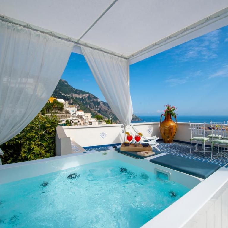 Terrazza Zaffiro - Suite Queen con Vasca Idromassaggio - 1