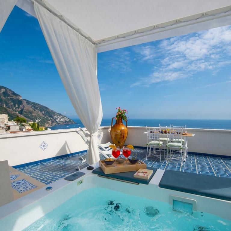 Terrazza Zaffiro - Suite Queen con Vasca Idromassaggio - 2