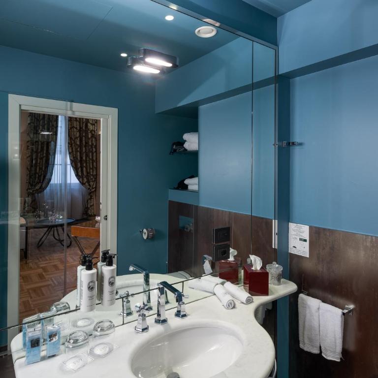 Hotel Number Nine - Junior Suite - 6