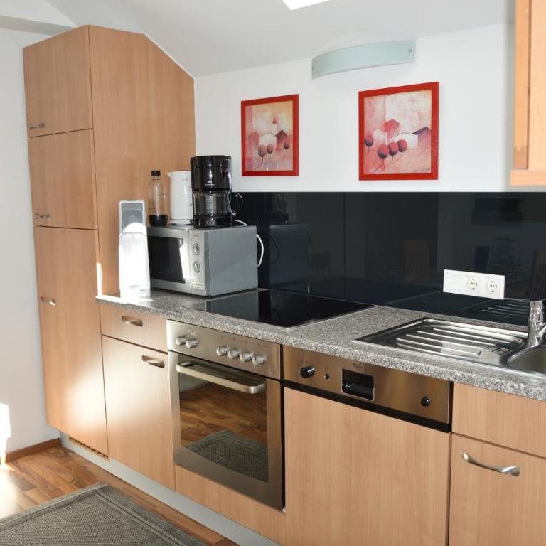 Ferienwohnung Nico - Apartment mit Balkon - 10