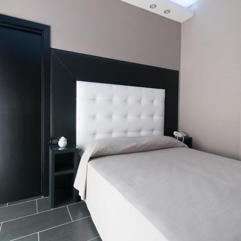 Fly Boutique Hotel - Camera Matrimoniale - 15