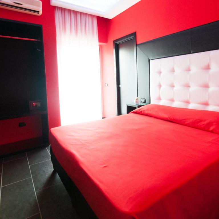 Fly Boutique Hotel - Camera Matrimoniale - 16