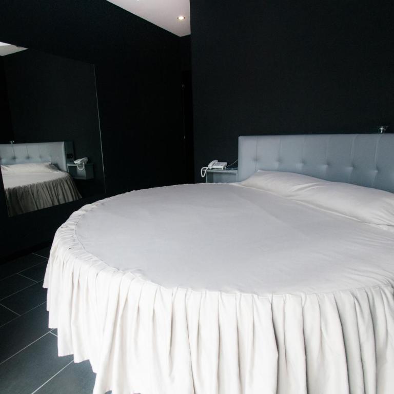 Fly Boutique Hotel - Camera Matrimoniale Deluxe con Vista Panoramica - 6