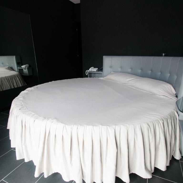 Fly Boutique Hotel - Camera Matrimoniale Deluxe con Vista Panoramica - 4