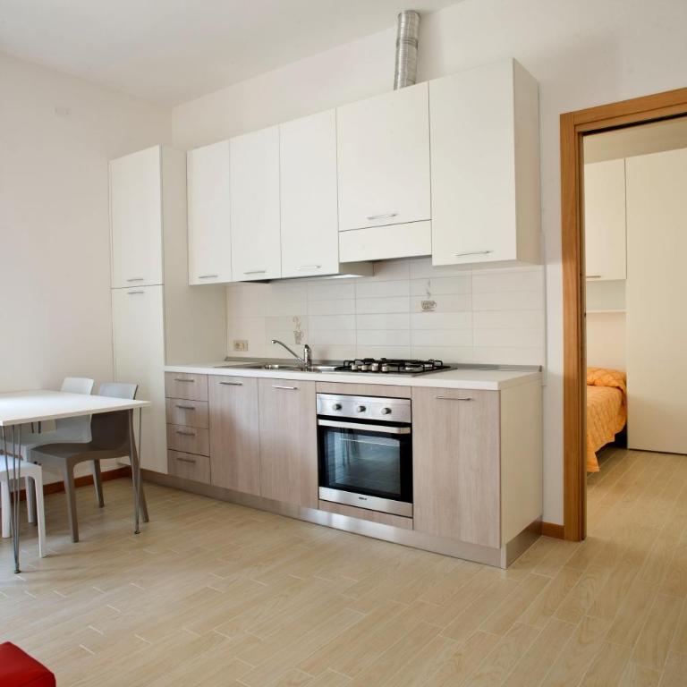 Villa Hanna - Appartamento con 1 Camera da Letto - Rosso - 4