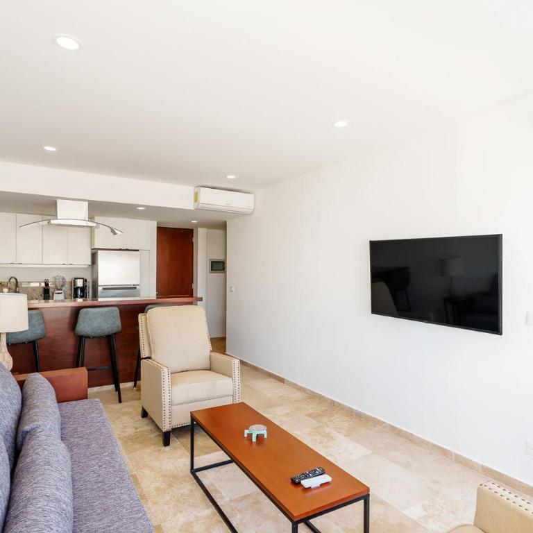 Splash Pool, Rooftop Terrace, Patio, Beach 4 Blks - Apartamento con balcón - 10