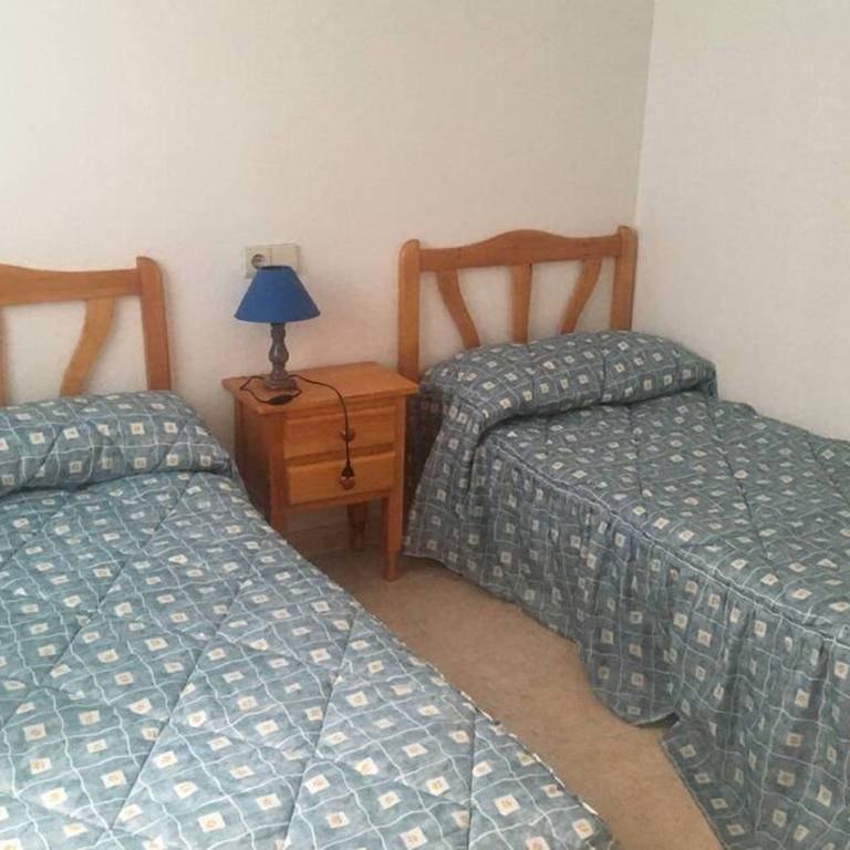 Acogedor apartamento en zona residencial con piscina - Apartamento de 2 dormitorios - 14