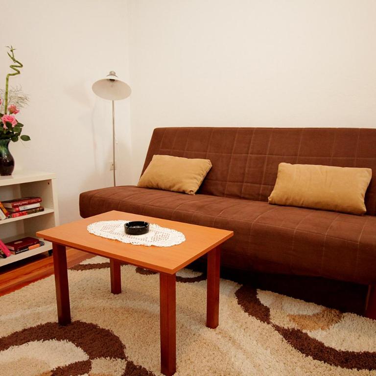 Guesthouse Drašković - One-Bedroom Apartment with Terrace - 3