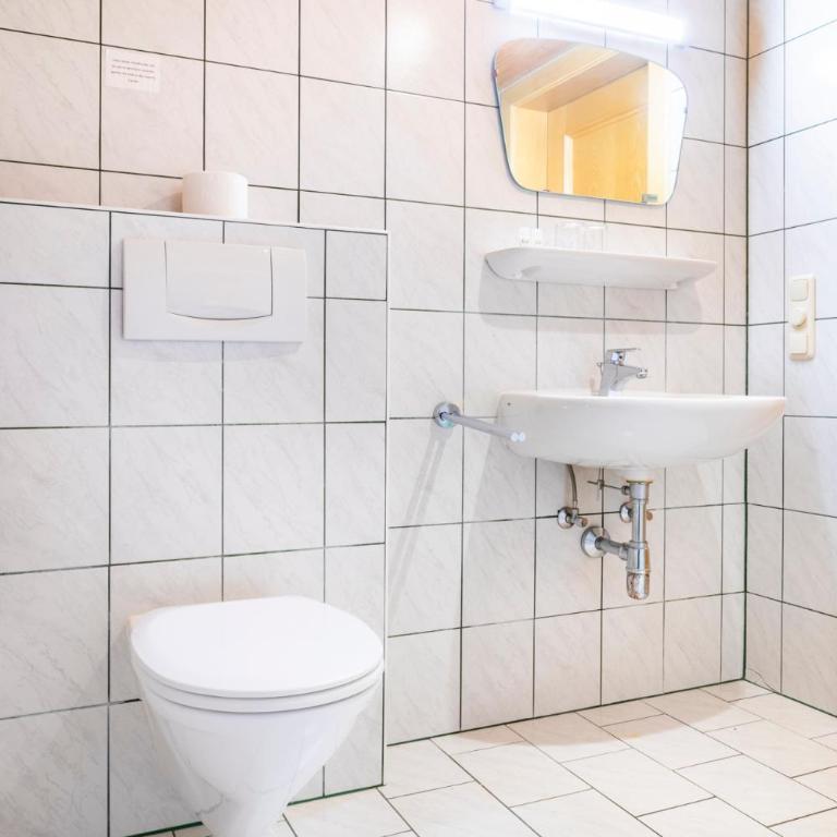 Gasthof Pesbichl - Apartment mit 1 Schlafzimmer und Balkon - 4