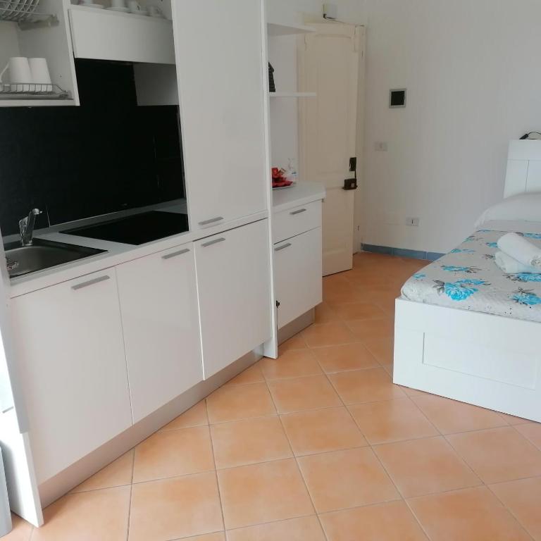 I 23 PASSI GAETA - Monolocale Triplo Standard - 43