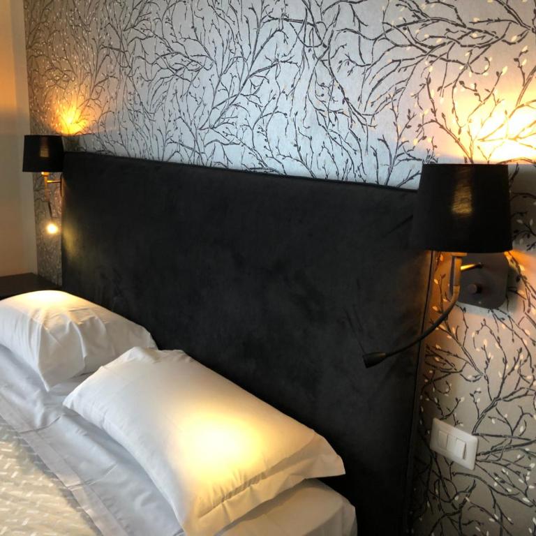 Dante 11 Guesthouse by Apulia Accommodation - Double Room with Private Bathroom - 5
