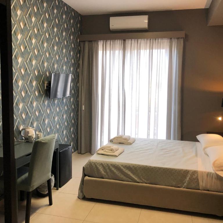 Dante 11 Guesthouse by Apulia Accommodation - Double Room with Private Bathroom - 6