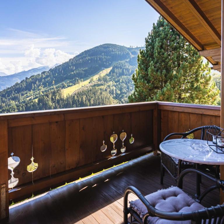 Chalet Crown of the Alps by we rent - Chalet mit 4 Schlafzimmern - 40