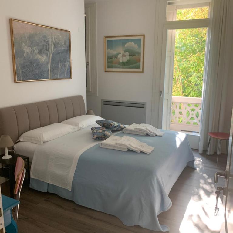 FRich B&B - Camera Matrimoniale con Bagno Privato - 2