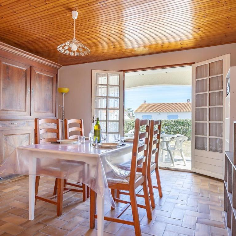 Agréable maison pour 6 à Saint-Hilaire-de-Riez - Maison 2 Chambres - 10