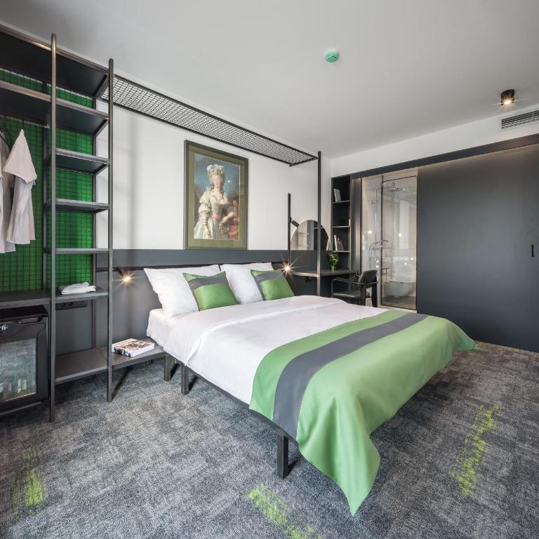 Joy 5 Hotel & SPA - Dvokrevetna Soba sa Bračnim Krevetom/Zasebnim Krevetima i Besplatnim Korišćenjem Spa Usluga - 1